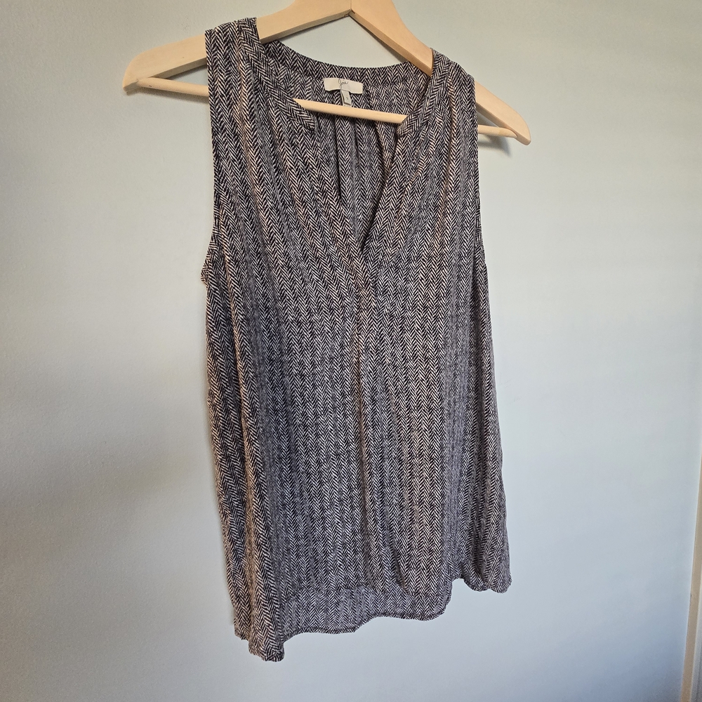 Joie Women's Size Sm Sleeveless Gray Black Pattern Tank Top 100% Silk with Flaw